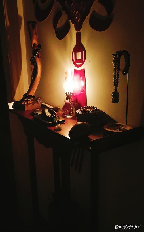 深夜茶馆，一盏灯下的温情留宿约定